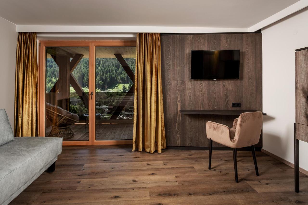 Hotel Das Kohlmais ザールバッハ・ヒンターグレム エクステリア 写真